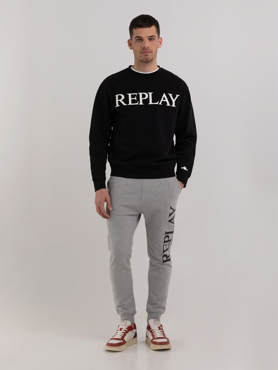 REPLAY CREWNECK SWEATSHIRT WITH ARCHIVE LOGO