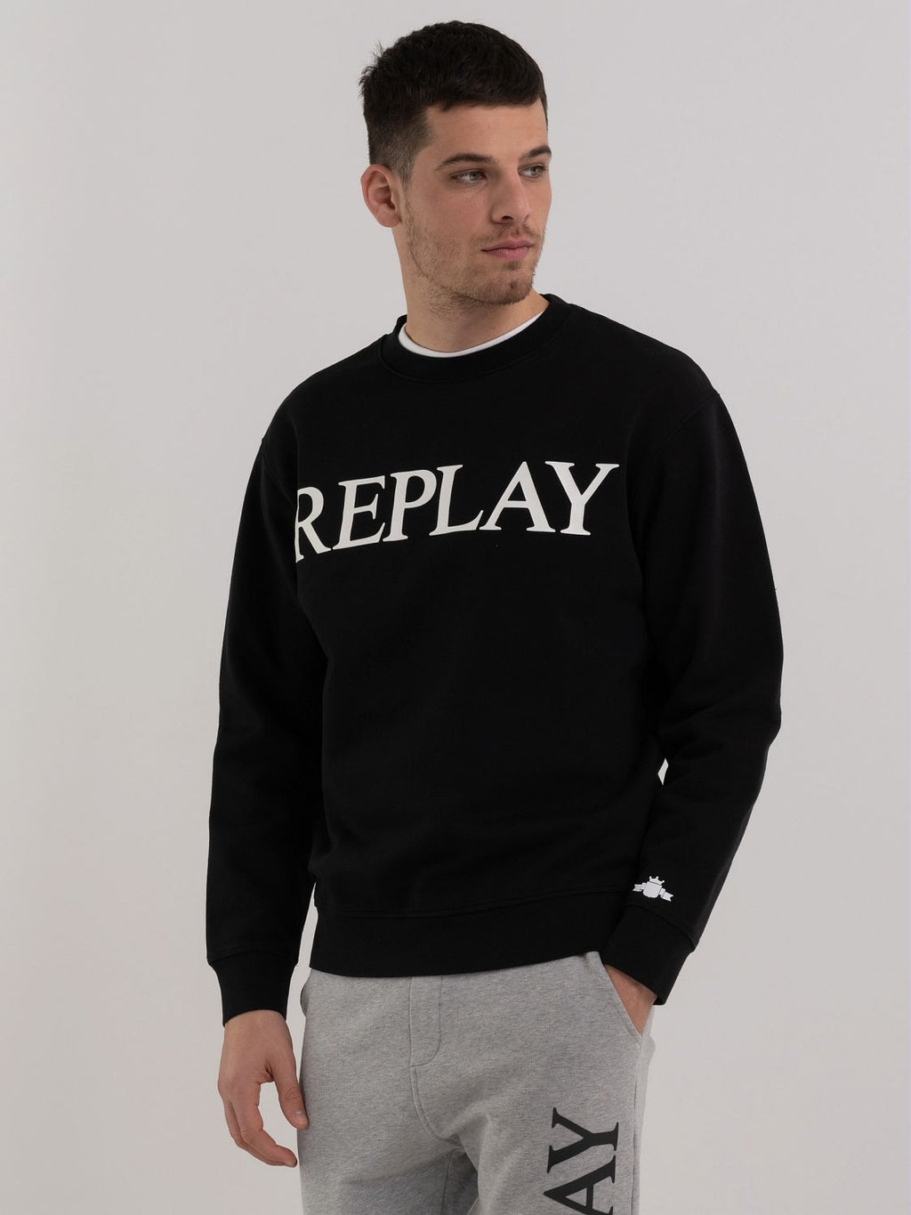 REPLAY CREWNECK SWEATSHIRT WITH ARCHIVE LOGO