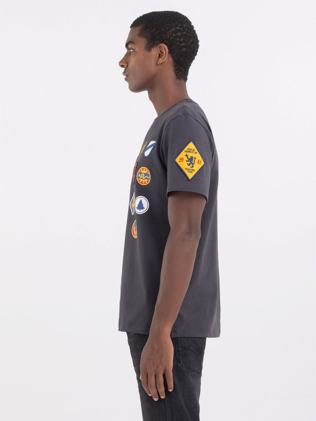 REPLAY T-SHIRT IN JERSEY WITH PATCH